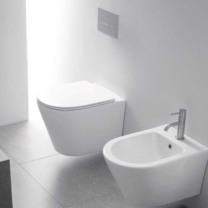 Bathco Antequera miska WC wisząca z deską 4567 Miski WC